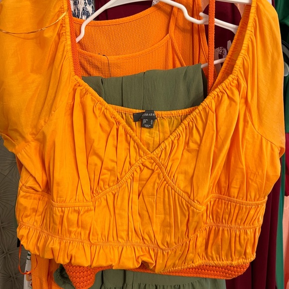 Top - Picture 3 of 4